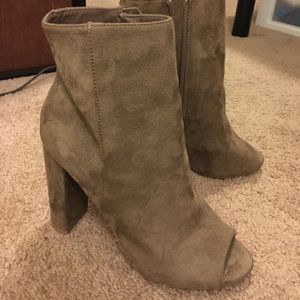 Taupe open-toed heeled booties